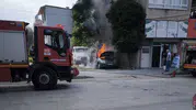 Osmaniye’de park halindeki araç bir anda alevlere teslim oldu