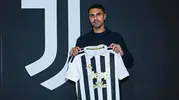 Zeki Çelik İtalya'da rota değiştirdi: Serie A deviyle 3 yıllık imza