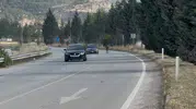 Karabük yolunda başıboş eşek sürücüleri terletti