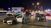 Arsuz’da kavşak kazası iki kişiyi hastanelik etti