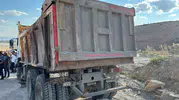 Ankara'da hafriyat kamyonu dehşeti 2 işçi hayatını kaybetti