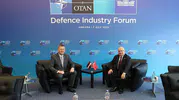 Bakan Güler NATO zirvesinde savunma trafiğini artırdı