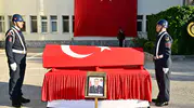 Eskişehir şehidini dualarla son yolculuğuna uğurladı