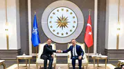 NATO patronu Ankara’da kritik zirve için masaya oturuyor