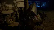 Sakarya’da kontrolden çıkan otomobil ağaca çarpıp ikiye bölündü
