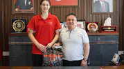 Bilecikli genç voleybolcu Türkiye’nin en iyi spor lisesine girdi