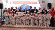 Sivas'ta 530 yıllık vakıf geleneği çocukları sevindirdi