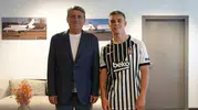 Beşiktaş Arsenal'in yıldızı Leandro Trossard için masaya oturdu