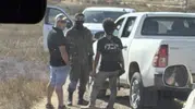 ABD’li Kongre üyesi Batı Şeria’da silahlı yerleşimciler tarafından rehin tutuldu
