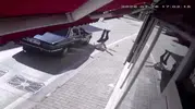Mudanya’da yolun karşısına koşan yayaya otomobil çarptı