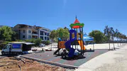 Gölcük Ulaşlı Sahili yeni çocuk oyun alanına kavuşuyor