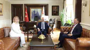 Özgür Özel rotayı değiştirdi CHP artık Yeni Parti olarak anılacak
