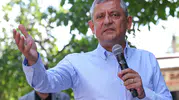 Özgür Özel esnafın kredi isyanına dikkat çekti