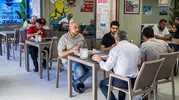 Kuşadası'nda uygun fiyatlı yemek noktasına yoğun ilgi