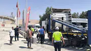 Nusaybin yolunda tır kazası trafiği kilitledi