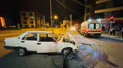 Karaman'da gece yarısı kavşakta otomobiller birbirine girdi