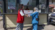Mersinli anne adaylarına belediyeden ücretsiz süt desteği