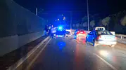 Bursa'da gece yarısı kaza Otomobil metro hattına girdi