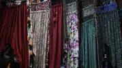Gaziantep kavurucu sıcaklarda geleneksel şalvara döndü