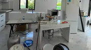 Kemer’de yangın mağduru ailenin evi yenilendi