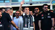 Beşiktaş'ın yeni yıldızı Leandro Trossard İstanbul'a iniş yaptı