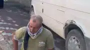 İnegöl'de sokak ortasında kaza 3 kişi hastaneye kaldırıldı