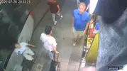 Sirkeci'de tramvay kazası Esnaf hız sınırına dikkat çekti