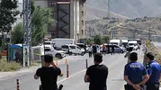 Bitlis'te duraktaki sahipsiz paket polisi harekete geçirdi