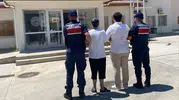 Kuşadası jandarmasından aranan suçlulara operasyon