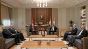 Binali Yıldırım Kıbrıs temaslarına başladı