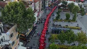 Pendik 15 Temmuz’un onuncu yılında dev bayrakla yürüdü