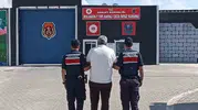 Afyonkarahisar jandarması 20 yıllık hapis cezası olan firariyi yakaladı