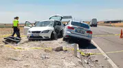 Kayseri'de iki otomobil çarpıştı 2 ölü ve 9 yaralı var