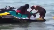 Silivri Selimpaşa'da denize giren vatandaş boğulmaktan son anda kurtuldu