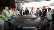 Erbaa dev kazanda pişirdiği 288 bin dolmayla rekor hedefliyor