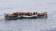 Umuda yolculuğa Sahil Güvenlik engeli: 80 kişi kıskıvrak yakalandı