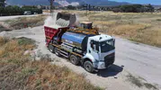 Manisa’da iki mahallenin yol sorunu asfaltla çözüldü