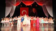 Mersinli genç balerinlerin sahne heyecanı
