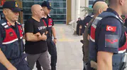 Yönetmen Ezel Akay operasyonda gözaltına alındı