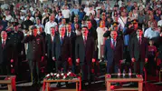 Muş Kent Meydanı 15 Temmuz anması için doldu taştı