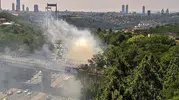 Beykoz TEM Otoyolu üzerinde seyir halindeki kamyonet küle döndü