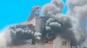 Antalya Kepez'de ev yangını 5 kişi hastaneye kaldırıldı