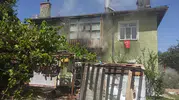 Konya'da evde kilitli kalan beş çocuk yangından son anda kurtarıldı