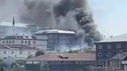 Arnavutköy'de evlerin dibinde korkutan yangın