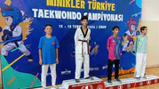 Kayserili tekvandocular Sinop’ta kürsüye çıktı
