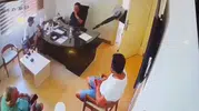 Mersin'de tatil sitesinde kasklı saldırgan dehşeti