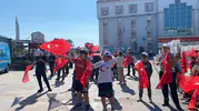 Filenin Sultanları dünya şampiyonluğunu İstanbul sokaklarında coşkuyla kutladı