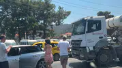 Muğla yolunda üç araç birbirine girdi