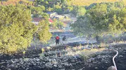 Karakoçan'da korkutan otluk yangını büyümeden önlendi
