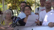 Bursa'da av ihalesine karşı geyik kostümlü tepki